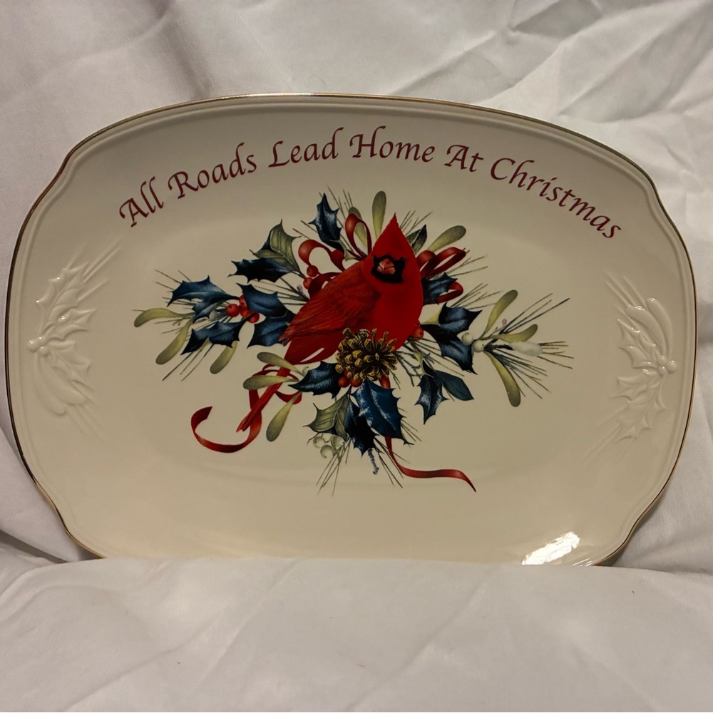 Lenox Winter Greetings Ivory 14” Oval Serving Platter